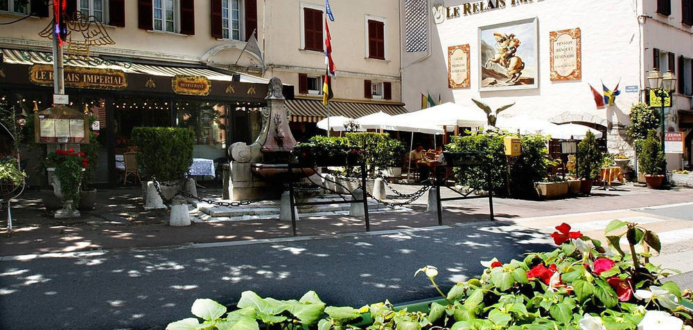 Logis Le Relais Imperial Hotel Saint-Vallier-de-Thiey Kültér fotó