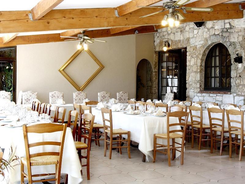 Logis Le Relais Imperial Hotel Saint-Vallier-de-Thiey Kültér fotó
